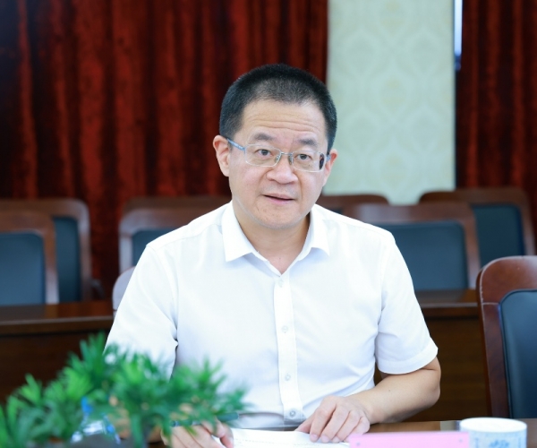 嘉市科技局吴根军书记调研尊龙人生就是博首页丝绸